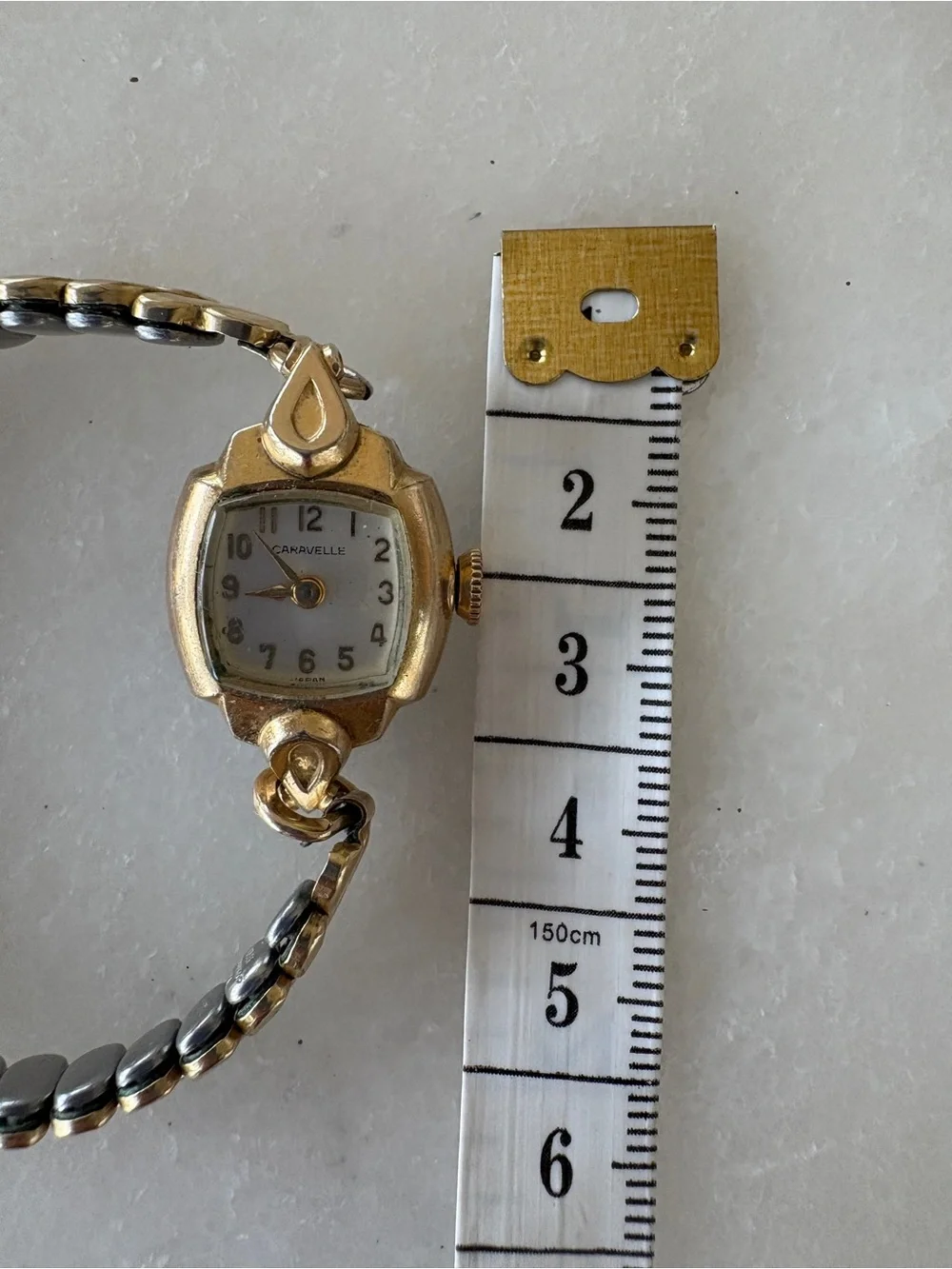 14k GP Caravelle Art Deco Vintage Women's Gold-Tone Linked Bracelet Watch. Works